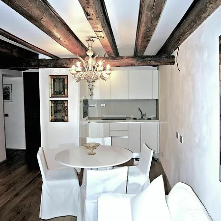 Ca Silvia Apartment Venice